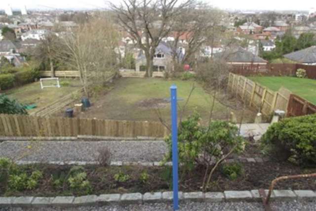  Image of 4 bedroom Detached house to rent in Merryvale Avenue Giffnock Glasgow G46 at Glasgow, G46 6DH