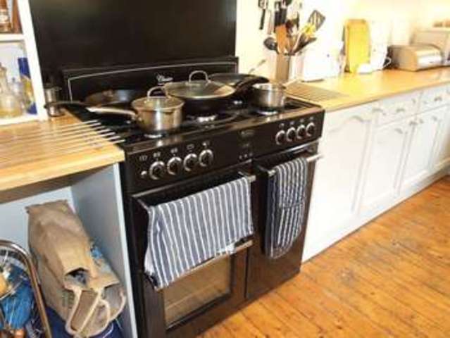  Image of 4 bedroom Terraced house for sale in Middleton Place Loughborough LE11 at Middleton Place  Loughborough, LE11 2BY