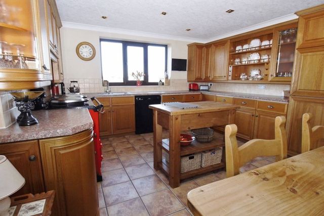  Image of 4 bedroom Detached house for sale in Midge Hall Lane Midge Hall Leyland PR26 at Midge Hall Lane Midge Hall Midge Hall, PR26 6TN