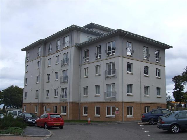  Image of 2 bedroom Flat to rent in Midstocket View Aberdeen AB15 at West End Aberdeen Aberdeen, AB15 6BS