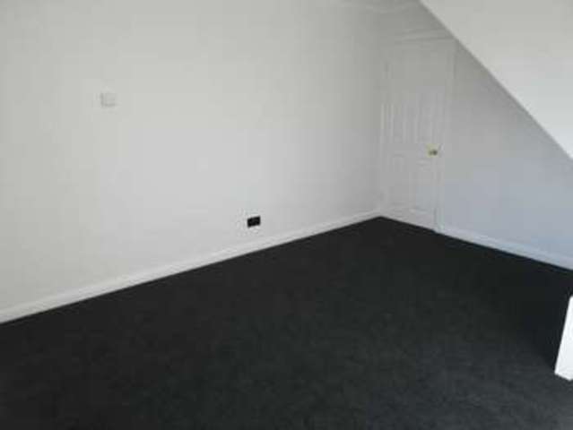  Image of 2 bedroom Semi-Detached house to rent in Millbeck Approach Morley Leeds LS27 at Millbeck Approach Morley Leeds, LS27 8WA