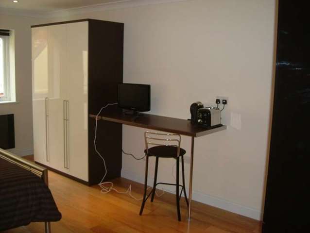 Image of Studio flat to rent in Marlow Bottom Marlow SL7 at Marlow Bottom Road  Marlow, SL7 3NA
