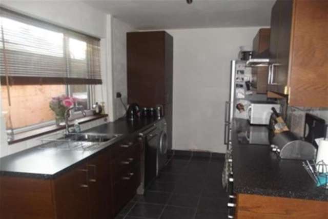 Image of 2 bedroom Detached house to rent in Montague Road Hucknall Nottingham NG15 at Nottingham, NG15 7DT