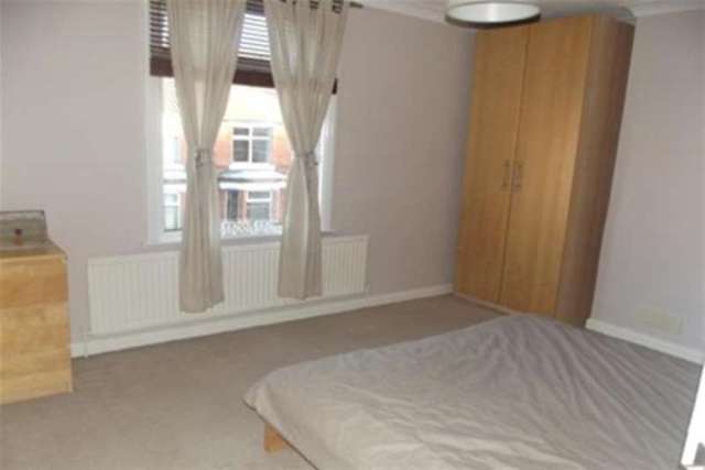  Image of 2 bedroom Detached house to rent in Montague Road Hucknall Nottingham NG15 at Nottingham, NG15 7DT