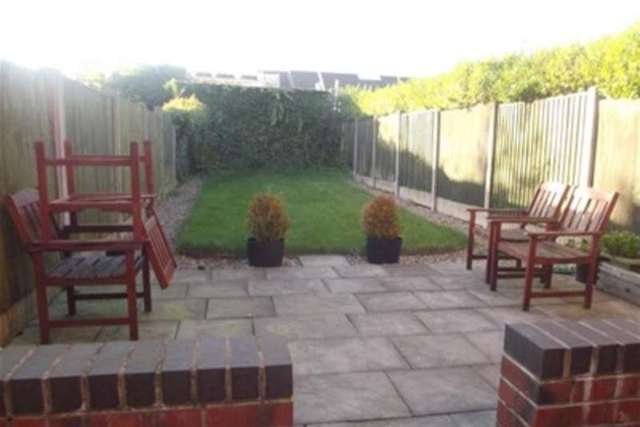  Image of 2 bedroom Detached house to rent in Montague Road Hucknall Nottingham NG15 at Nottingham, NG15 7DT