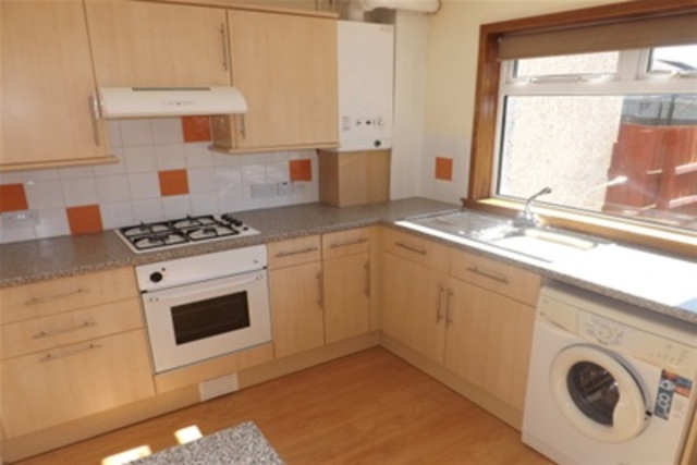  Image of 3 bedroom Flat to rent in Morar Place Irvine KA12 at Irvine North Ayrshire North Ayrshire, KA12 9PS