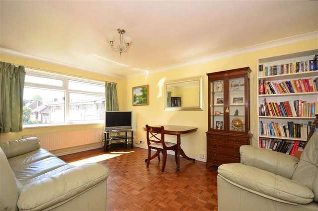  Image of 2 bedroom Flat for sale in Mulgrave Road Sutton SM2 at Sutton Surrey Sutton, SM2 6LP