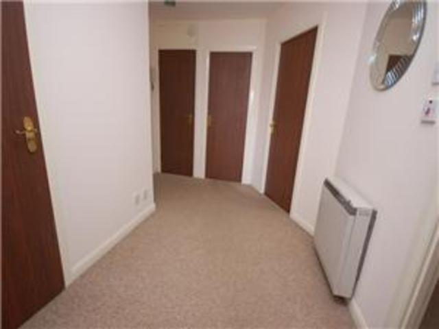  Image of 2 bedroom Flat to rent in Murieston Lane Edinburgh EH11 at Gorgie Edinburgh Edinburgh, EH11 2LX