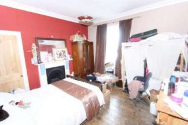  Image of 2 bedroom Maisonette for sale in Alexandra Place Mutley Plymouth PL4 at Mutley Plymouth Plymouth, PL4 7JP