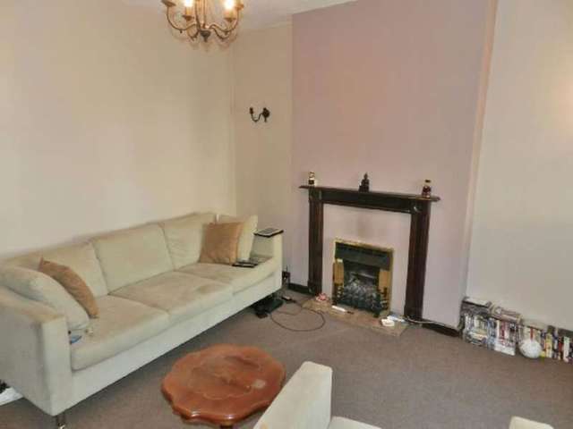  Image of 3 bedroom Semi-Detached house for sale in Myrtle Avenue Long Eaton Nottingham NG10 at Myrtle Avenue  Long Eaton, NG10 3LY