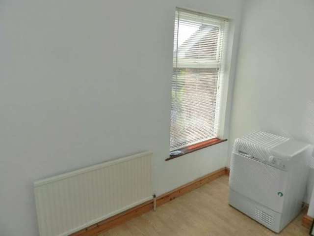  Image of 3 bedroom Semi-Detached house for sale in Myrtle Avenue Long Eaton Nottingham NG10 at Myrtle Avenue  Long Eaton, NG10 3LY