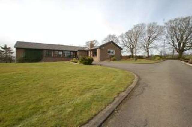  Image of 4 bedroom Detached house for sale in Lee Meadow Road Braidwood Carluke ML8 at Braidwood Carluke, ML8 4PP