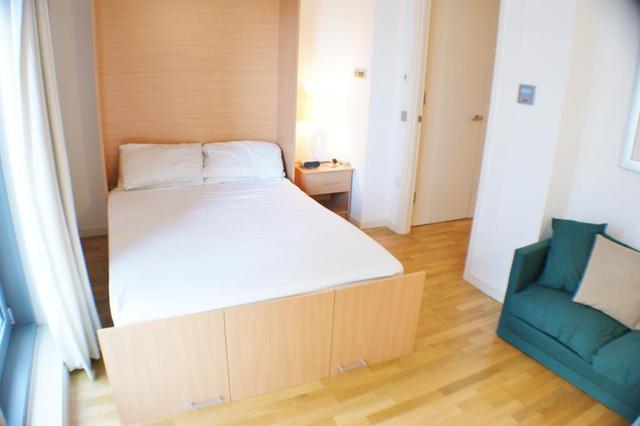  Image of Studio flat to rent in Fairmont Avenue London E14 at Fairmont Avenue  London, E14 9PL