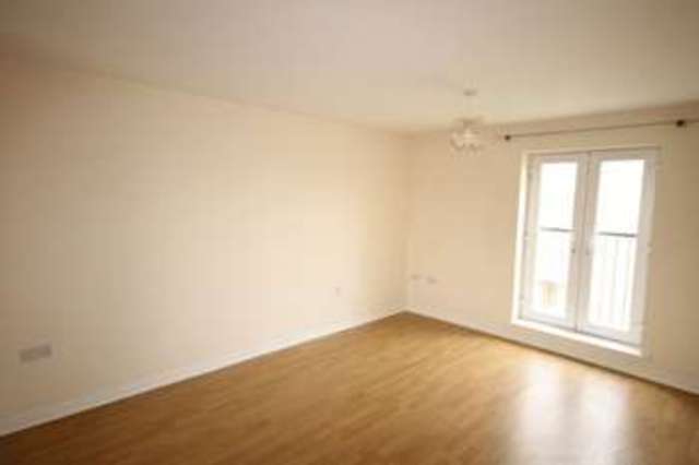  Image of 2 bedroom Flat to rent in Newhome Way Walsall WS3 at Newhome Way  Walsall, WS3 1JH