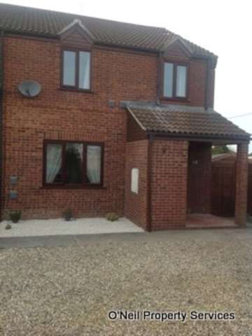  Image of 4 bedroom Terraced house to rent in Tithe Avenue Beck Row Bury St. Edmunds IP28 at Tithe Avenue Beck Row Mildenhall, IP28 8BZ