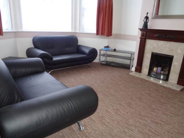  Image of 3 bedroom Detached house to rent in Newport Road Cardiff CF24 at Cardiff  Roath, CF24 1DN