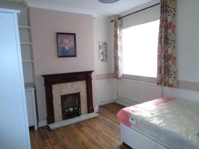 Image of 3 bedroom Detached house to rent in Newport Road Cardiff CF24 at Cardiff  Roath, CF24 1DN