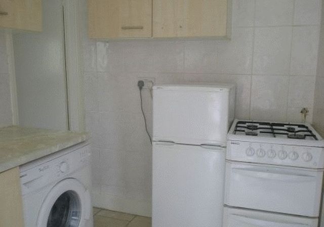  Image of 2 bedroom Flat to rent in Normanton Terrace Newcastle upon Tyne NE4 at Normanton Terrace Array Blakelaw, NE4 6PP