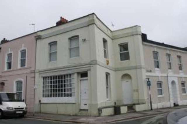  Image of 6 bedroom End of Terrace for sale in Patna Place Plymouth PL1 at North Road West Plymouth Stonehouse, PL1 5AY