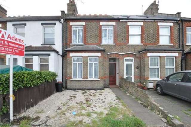  Image of 3 bedroom Detached house for sale in Northfield Avenue London W13 at Northfields, W13 9QP