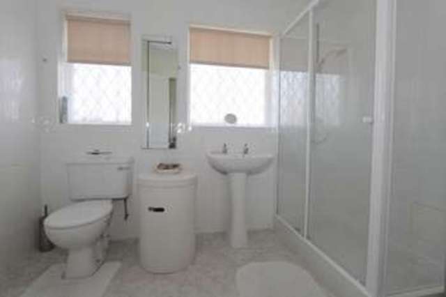  Image of 3 bedroom Detached house for sale in Northfield Swanland North Ferriby HU14 at Northfield Swanland North Ferriby, HU14 3RB