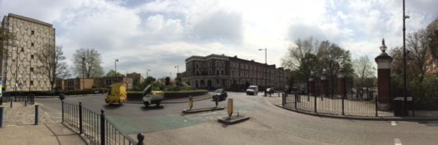  Image of 1 bedroom Flat Share to rent in Lake View Estate Old Ford Road London E3 at Bow  London, E3 5TB