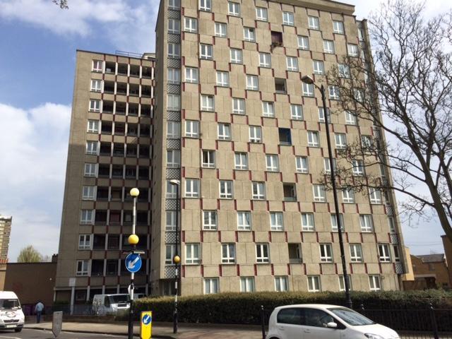  Image of 1 bedroom Flat Share to rent in Lake View Estate Old Ford Road London E3 at Bow  London, E3 5TB