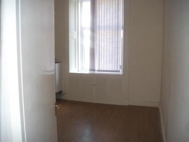  Image of 2 bedroom Flat to rent in Onslow Drive Dennistoun Glasgow G31 at Dennistoun Glasgow Glasgow, G31 2QG