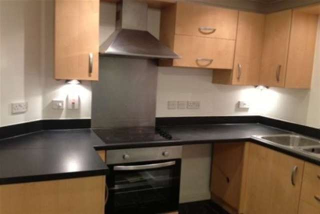  Image of 2 bedroom Flat to rent in Orchard Place Southampton SO14 at Southampton, SO14 3BW