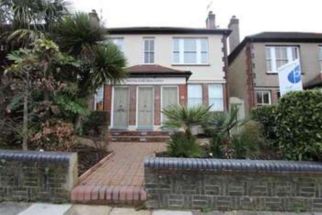  Image of 2 bedroom Flat to rent in Orpington Road London N21 at Orpington Road Winchmore Hill Winchmore Hill, N21 3PJ