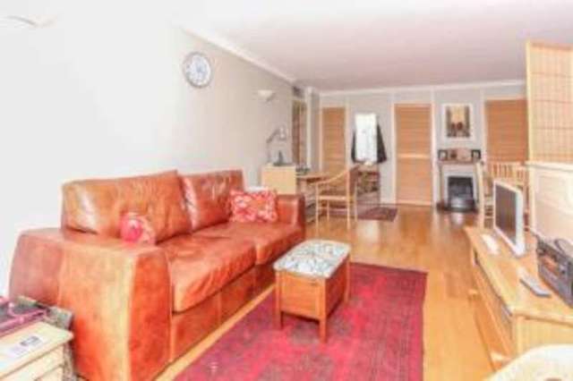  Image of 1 bedroom Flat for sale in Lockyer Street Plymouth PL1 at Osborne Place Lockyer Street Stonehouse, PL1 2PX