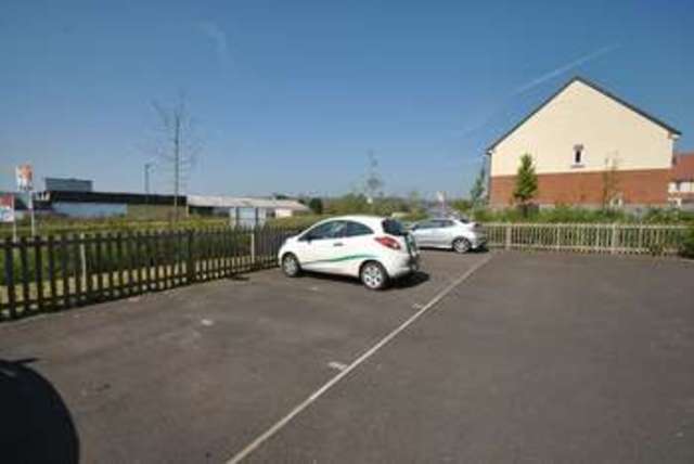  Image of 2 bedroom Flat for sale in Overstreet Green Lydney GL15 at Overstreet Green  Lydney, GL15 5GG