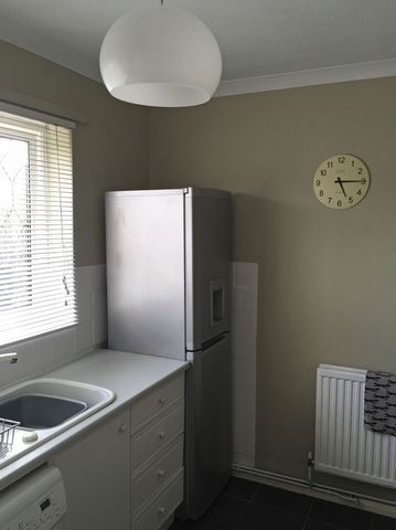  Image of 2 bedroom Flat for sale in Palmar Road Bexleyheath DA7 at Palmar Road  Bexleyheath, DA7 4LJ