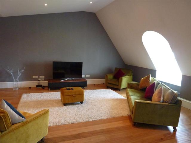  Image of 2 bedroom Flat to rent in Park Terrace Glasgow G3 at Park Glasgow Glasgow, G3 6BY