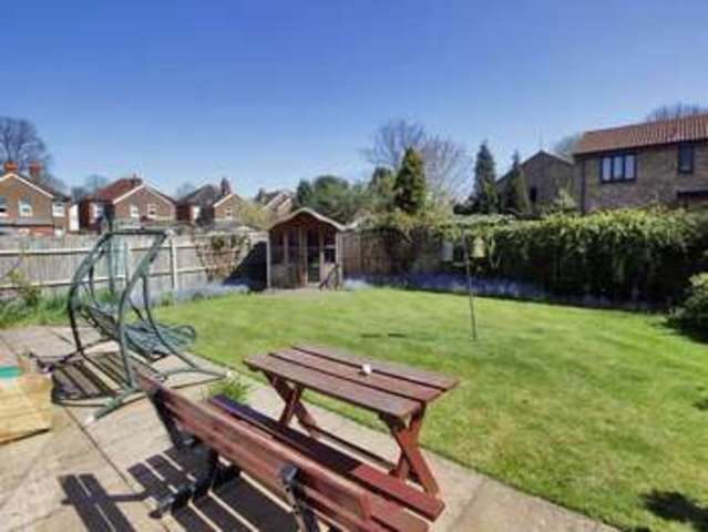  Image of 4 bedroom Detached house for sale in Parkhurst Road Horley RH6 at Parkhurst Road  Horley, RH6 8HA