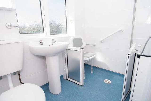  Image of 3 bedroom Detached house for sale in Parklands Drive Loughborough LE11 at Loughborough, LE11 2SZ
