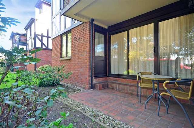 Image of 2 bedroom Ground Flat for sale in Ridgemont Place Parkstone Avenue Hornchurch RM11 at Emerson Park Hornchurch Hornchurch, RM11 3LQ