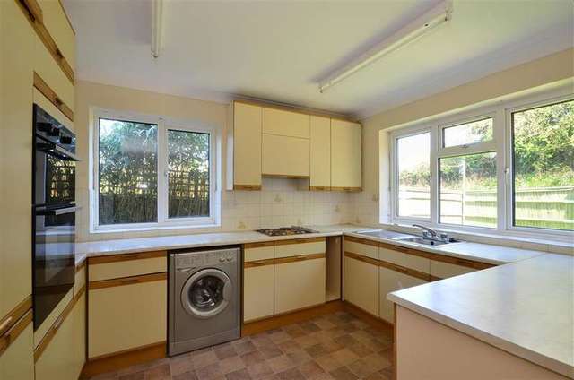  Image of 3 bedroom End of Terrace for sale in Pearse Place Lamberhurst Tunbridge Wells TN3 at Lamberhurst Tunbridge Wells Lamberhurst, TN3 8EJ