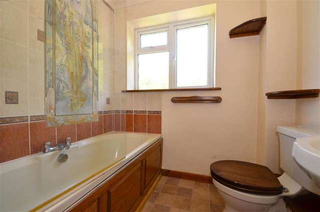  Image of 3 bedroom End of Terrace for sale in Pearse Place Lamberhurst Tunbridge Wells TN3 at Lamberhurst Tunbridge Wells Lamberhurst, TN3 8EJ