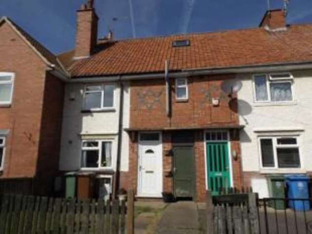  Image of 3 bedroom Terraced house for sale in Peel Crescent Mansfield NG19 at Mansfield Nottinghamshire Pleasley, NG19 7LW