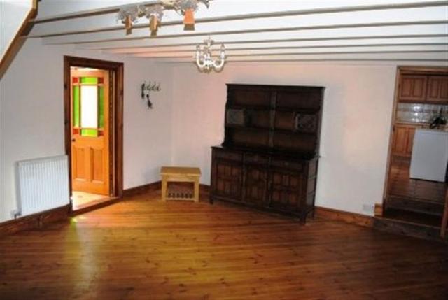  Image of 3 bedroom Cottage to rent in Maesycrugiau Pencader SA39 at Maesycrugiau  Pencader, SA39 9NA