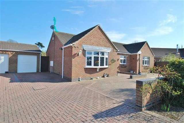  Image of 3 bedroom Detached house for sale in Peppermint Grove Skegness PE25 at Seacroft, PE25 3LJ