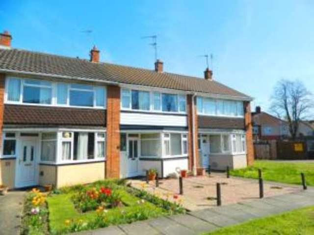  Image of 3 bedroom Terraced house for sale in Percy Road Warwick CV34 at Warwick Warwickshire Warwick, CV34 5EU