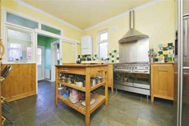  Image of 4 bedroom Property for sale in Percy Road London N21 at Percy Road Winchmore Hill Winchmore Hill, N21 2HY