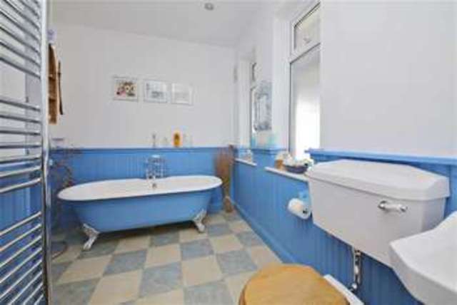  Image of 4 bedroom Property for sale in Percy Road London N21 at Percy Road Winchmore Hill Winchmore Hill, N21 2HY