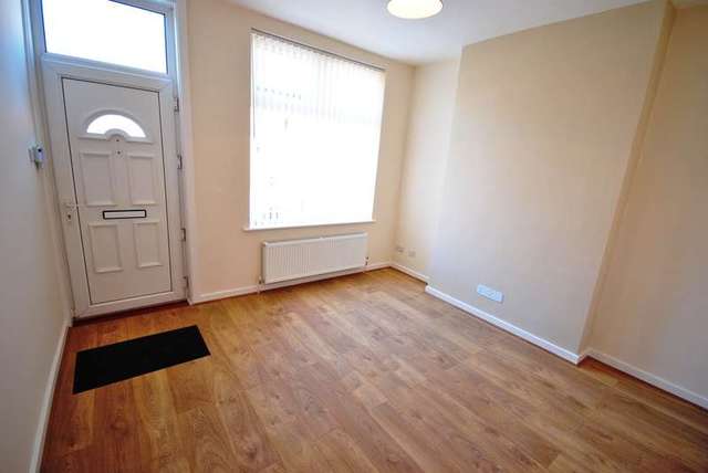  Image of 2 bedroom Semi-Detached house to rent in Petersburg Road Stockport SK3 at Edgeley Stockport Heaviley, SK3 9QY