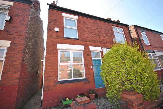  Image of 2 bedroom Semi-Detached house to rent in Petersburg Road Stockport SK3 at Edgeley Stockport Heaviley, SK3 9QY