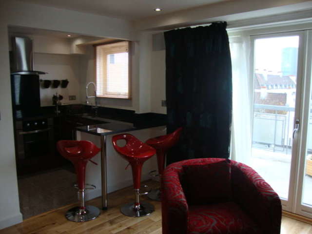  Image of 1 bedroom Flat to rent in Purchese Street London NW1 at London, NW1 1EL