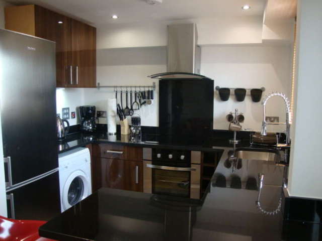  Image of 1 bedroom Flat to rent in Purchese Street London NW1 at London, NW1 1EL