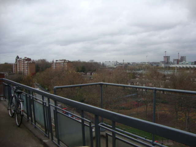  Image of 1 bedroom Flat to rent in Purchese Street London NW1 at London, NW1 1EL